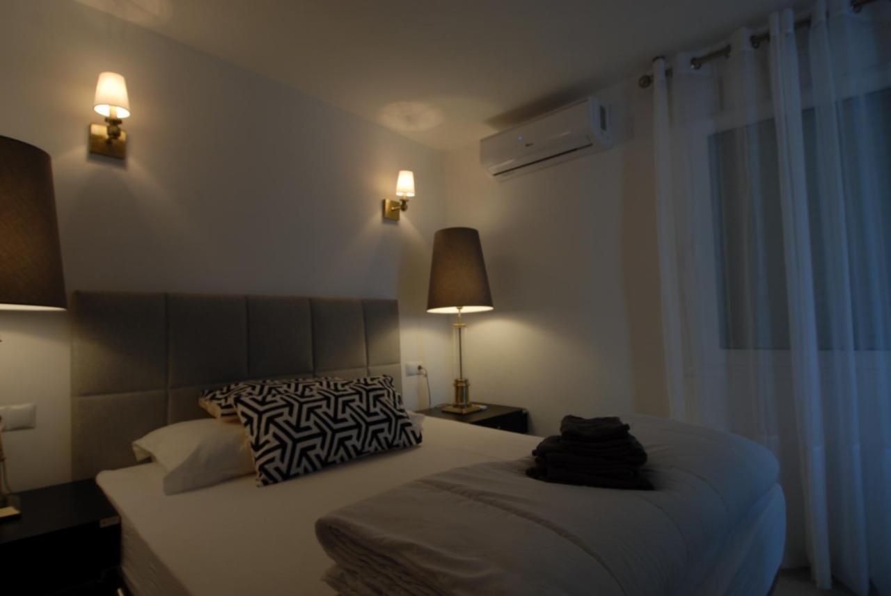 Little Paradise Close To La Sala In Puerto Banus / Quiet Marbella Bagian luar foto